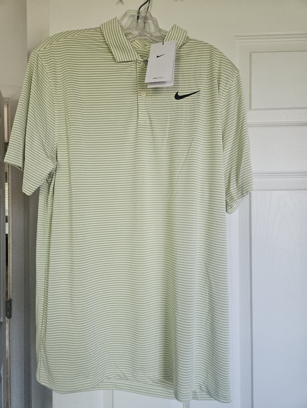 Nike Men’s Pale Green Striped Golf Shirt